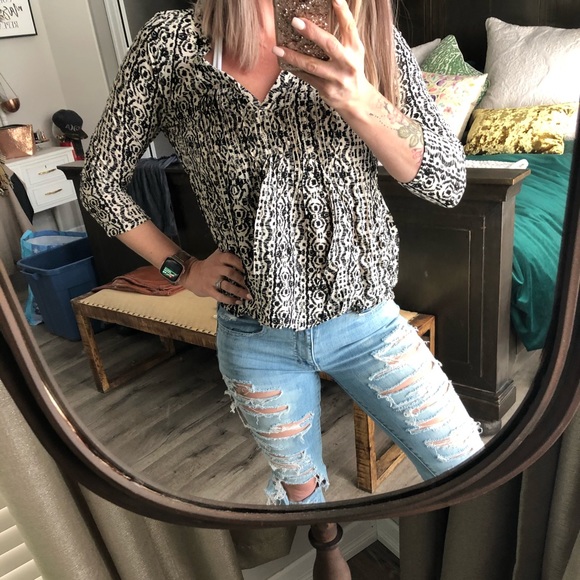 Vanessa Virginia blouse - Picture 2 of 2